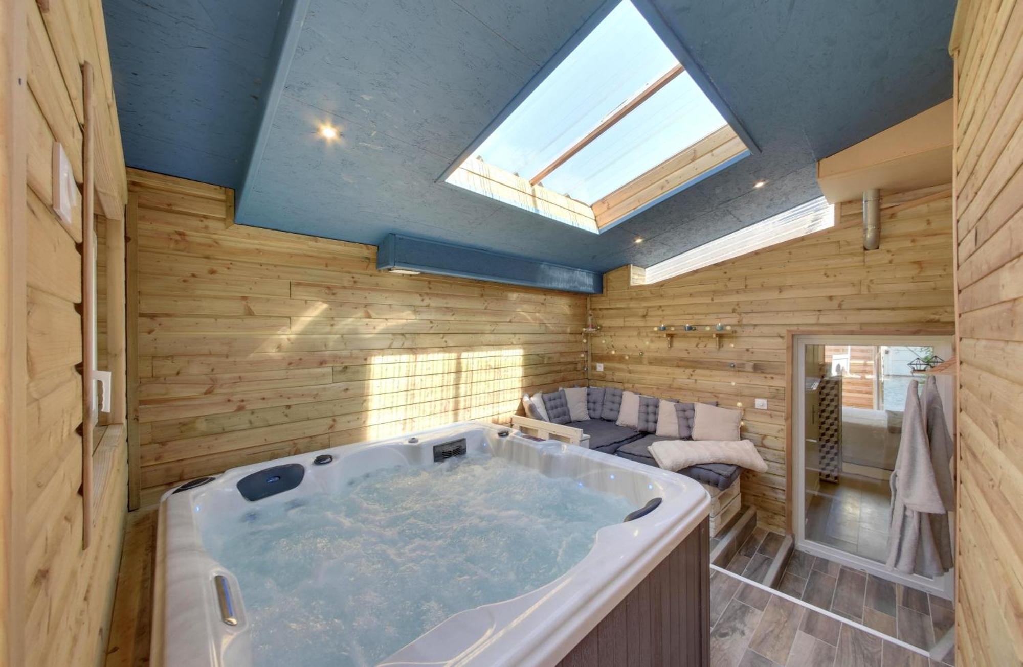 Entre Terre & Mer Spa Sainte-Croix-Grand-Tonne Extérieur photo